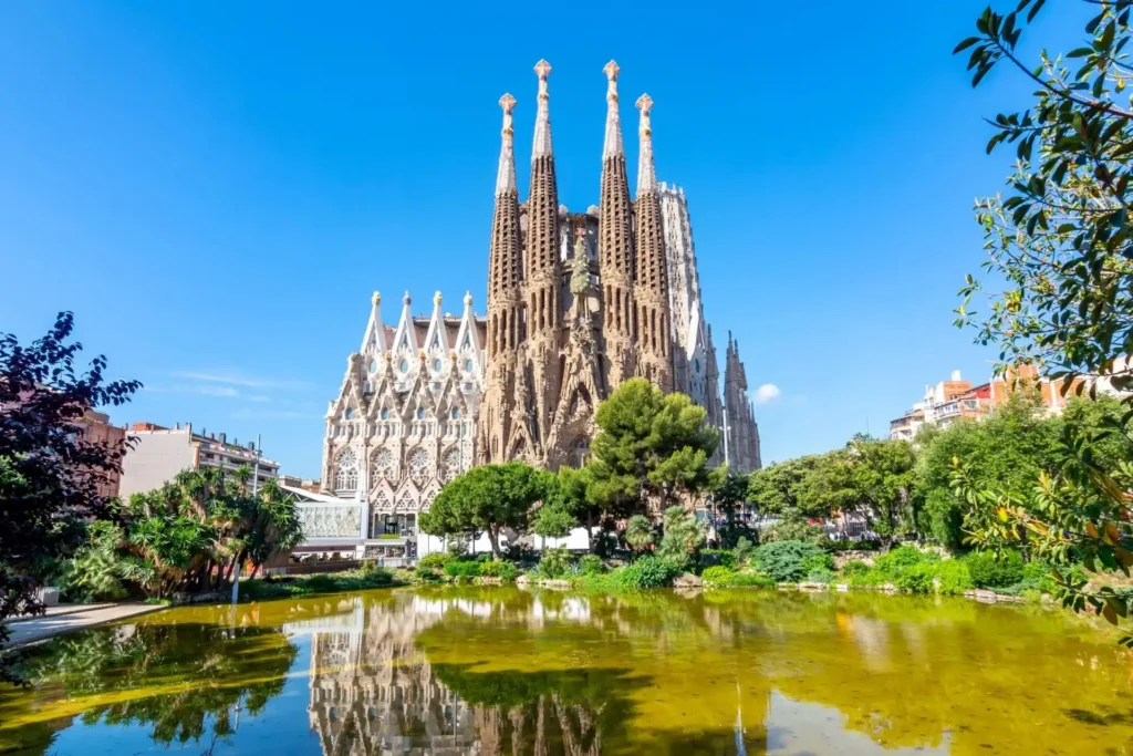 Biblioteca Sagrada Familia Featured