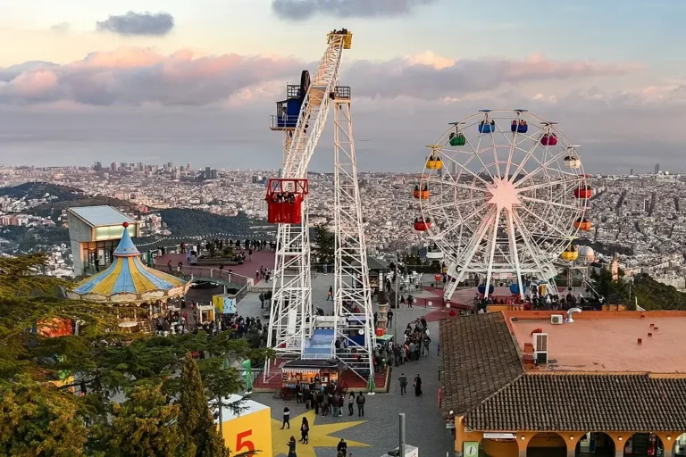 Tibidabo Barcelona tickets 2026 infographic showing amusement park rides, panoramic skyline views, ticket prices, transport tips, and visitor guide.